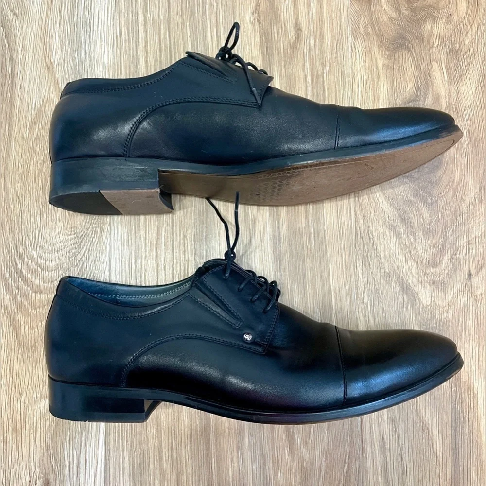 Santoni Fatte A Mano MEN'S BLACK LEATHER OXFORD SHOE Size 10/43 Like New